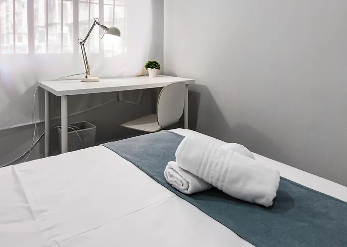 Plaza Fuente - Playa Victoria Cadice