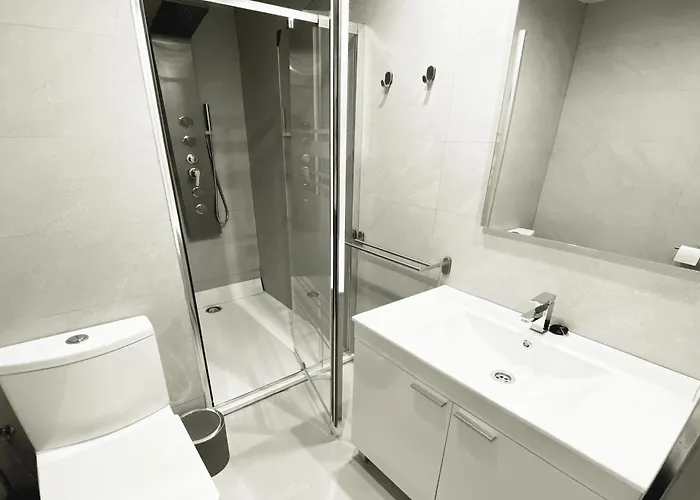 Plaza Fuente - Playa Victoria * Cadice