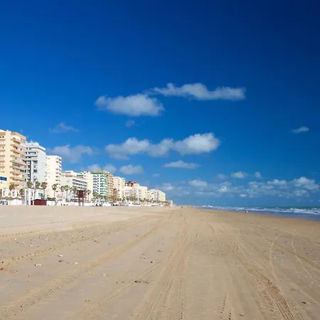 Plaza Fuente - Playa Victoria Apartamento Cádiz