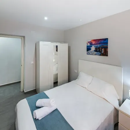 Plaza Fuente - Playa Victoria Cádiz