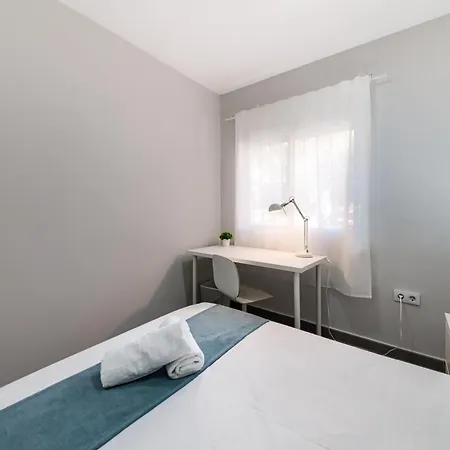 Plaza Fuente - Playa Victoria Apartamento