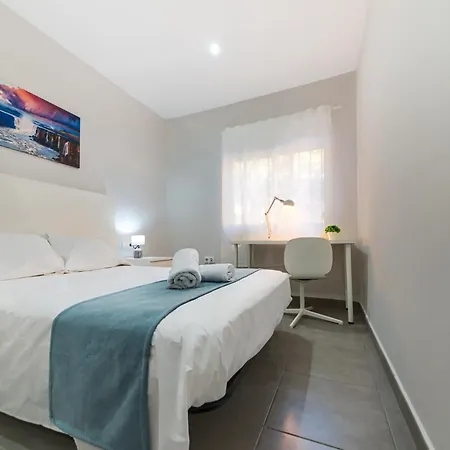 Plaza Fuente - Playa Victoria 아파트 *