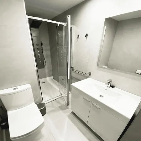 Plaza Fuente - Playa Victoria * Καντίζ